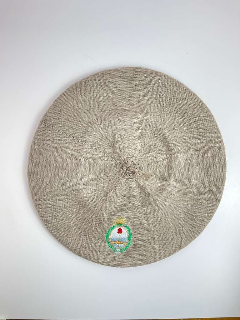 Argentine Beret with National Crest- Gaucho Argentino - Boina Argentina - Escudo Nacional