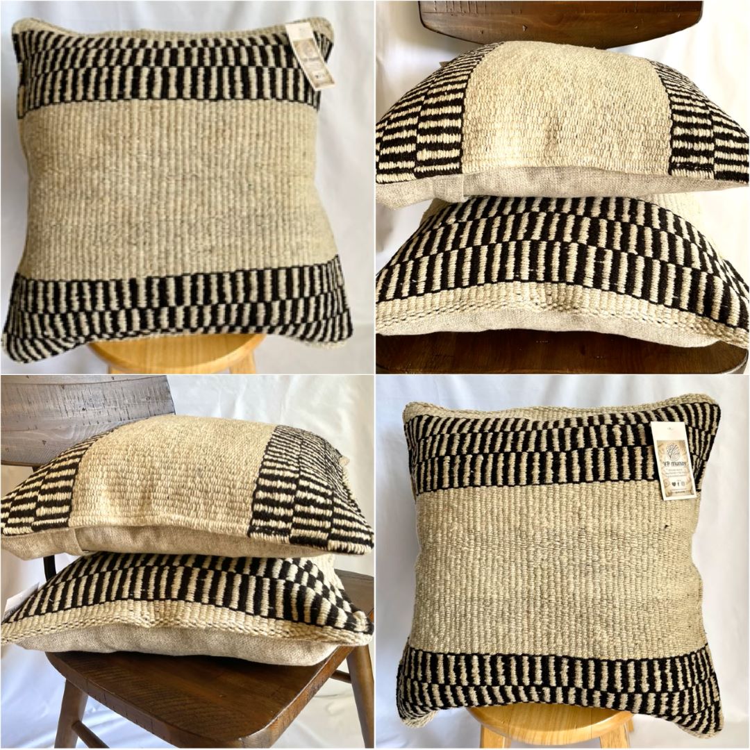 2 Throw Pillowcase, Aguayo's Cushion Covers, Natural and Black, Bolivia/Peru