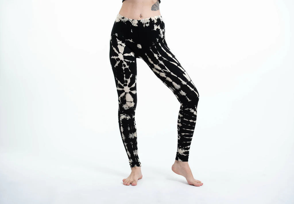 Women's Tie Dye Yoga Leggings - Black and White, Thailand