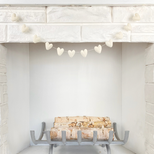 Heart Garland - White: 3 ft., New Zealand