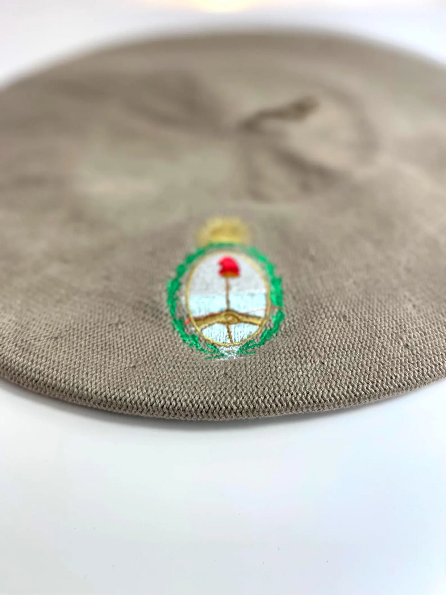 Argentine Beret with National Crest- Gaucho Argentino - Boina Argentina - Escudo Nacional