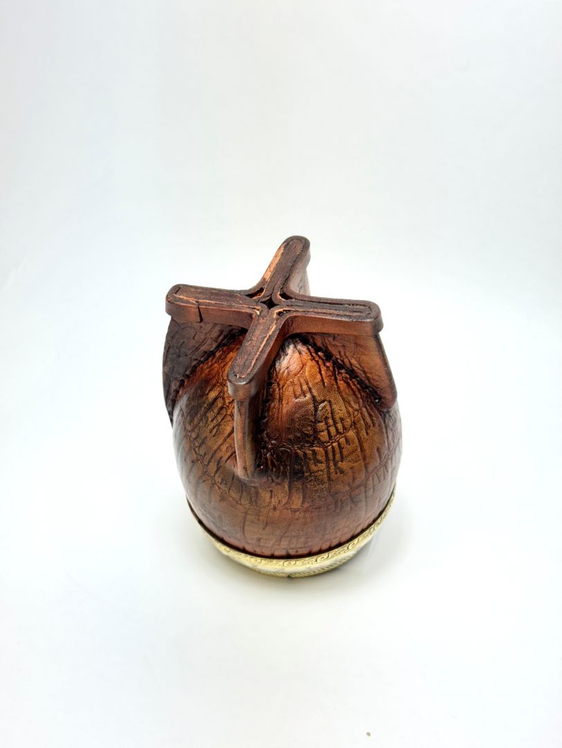 Luxury Torpedo Mate – Collector's Edition | Hand-Chiseled Ferrule, Uruguayan Gourd & Hand-Stitched Leather | Handmade in Argentina