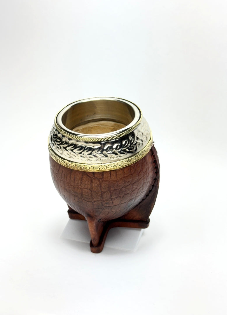 Luxury Torpedo Mate – Collector's Edition | Hand-Chiseled Ferrule, Uruguayan Gourd & Hand-Stitched Leather | Handmade in Argentina