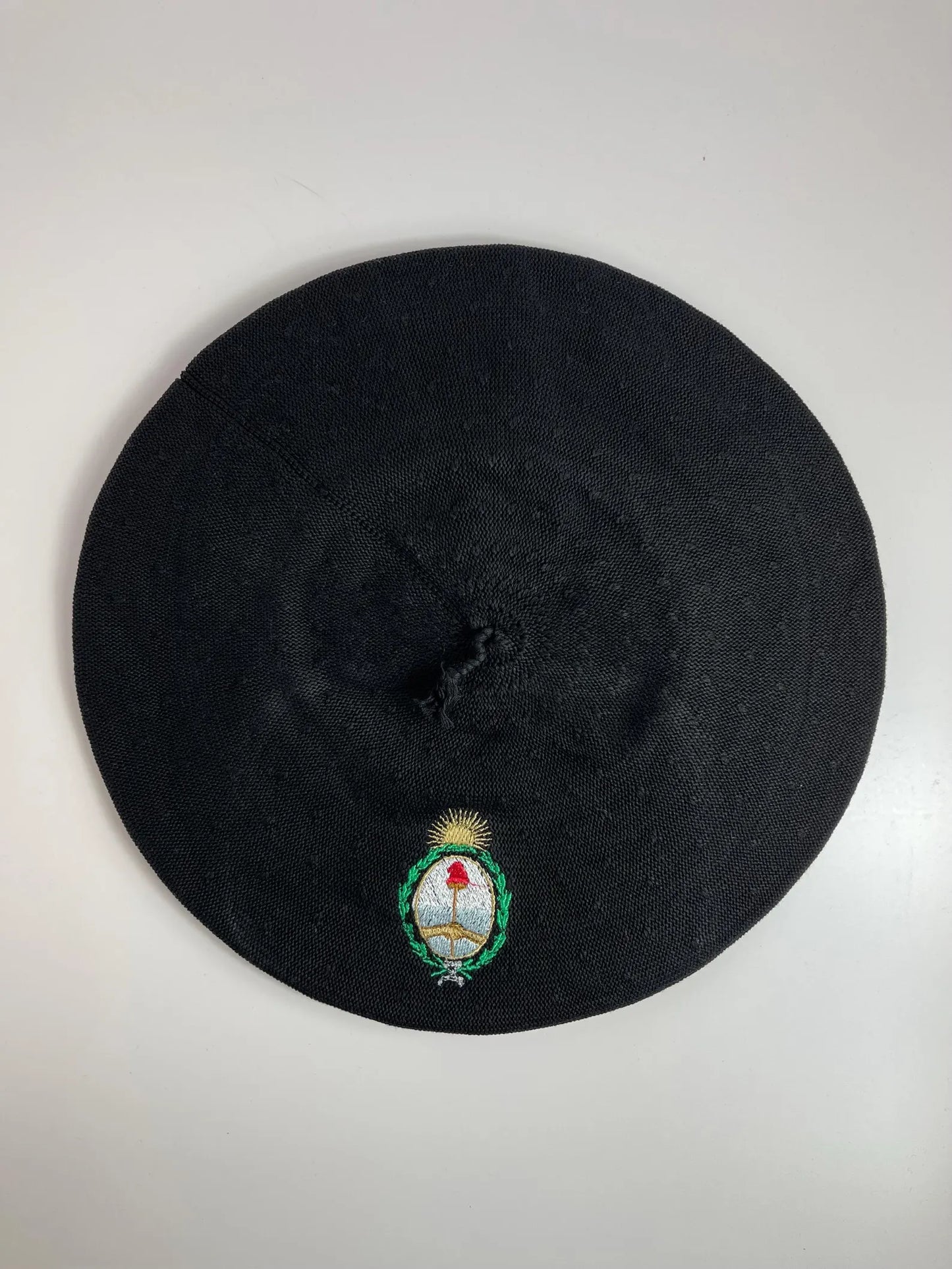 Argentine Beret with National Crest- Gaucho Argentino - Boina Argentina - Escudo Nacional
