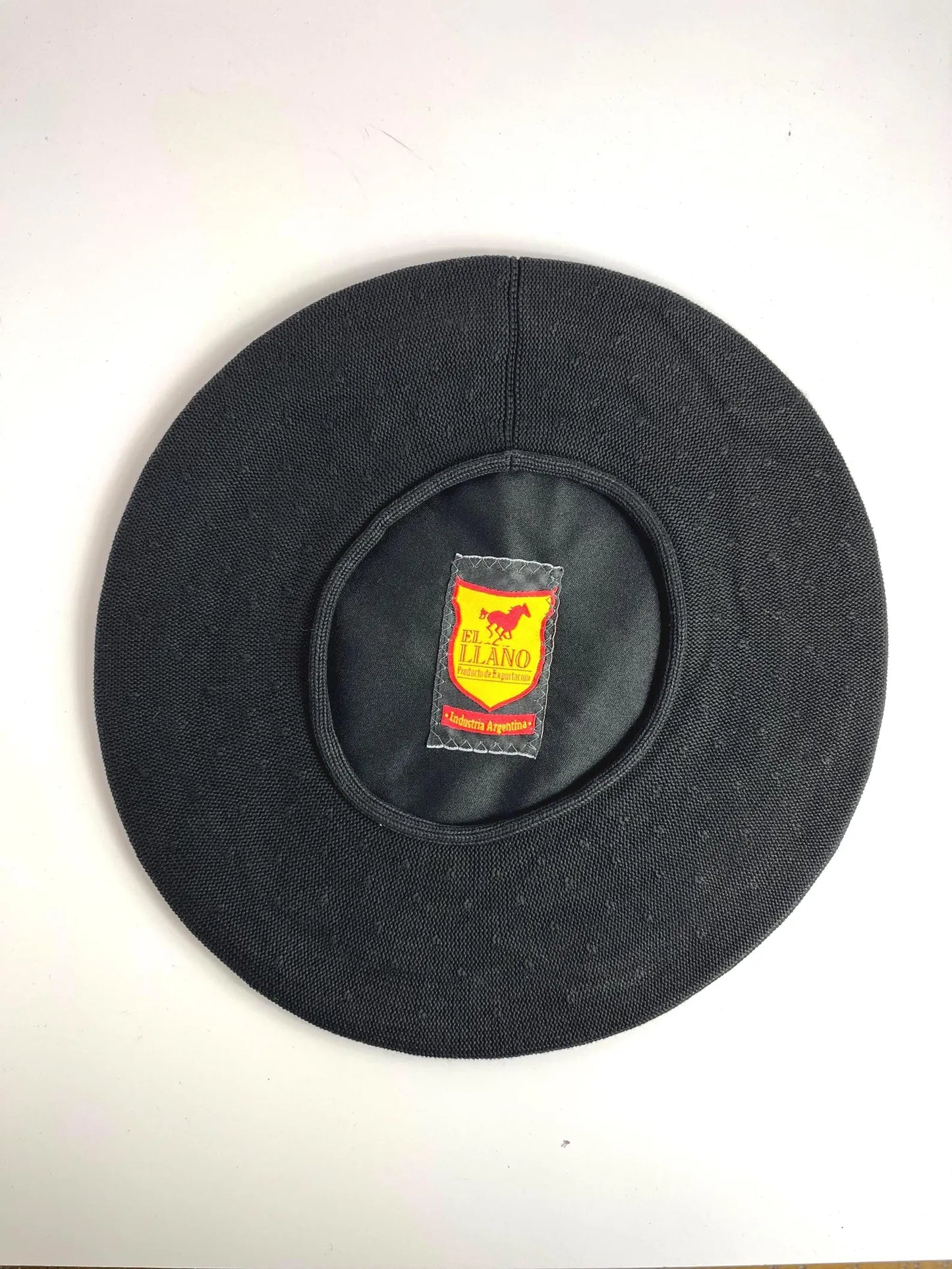 Argentine Beret with National Crest- Gaucho Argentino - Boina Argentina - Escudo Nacional