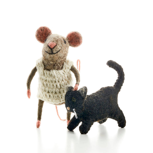 Cat Lady Mouse: Cat Lady with Grey Cat, Nepal