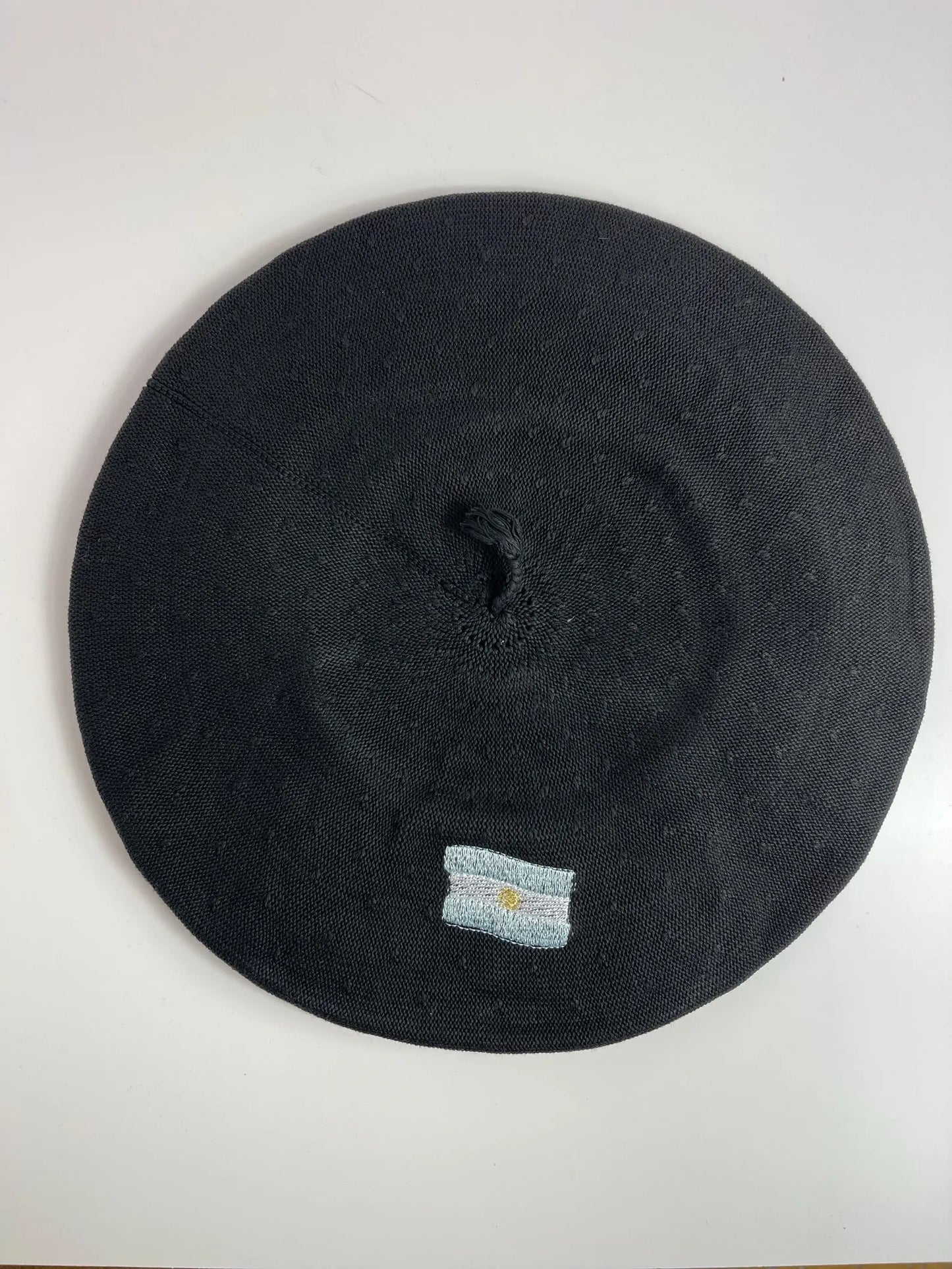 Argentine Beret with Argentine Flag - Gaucho Argentino - Boina Argentina - Escudo Nacional (Copia)