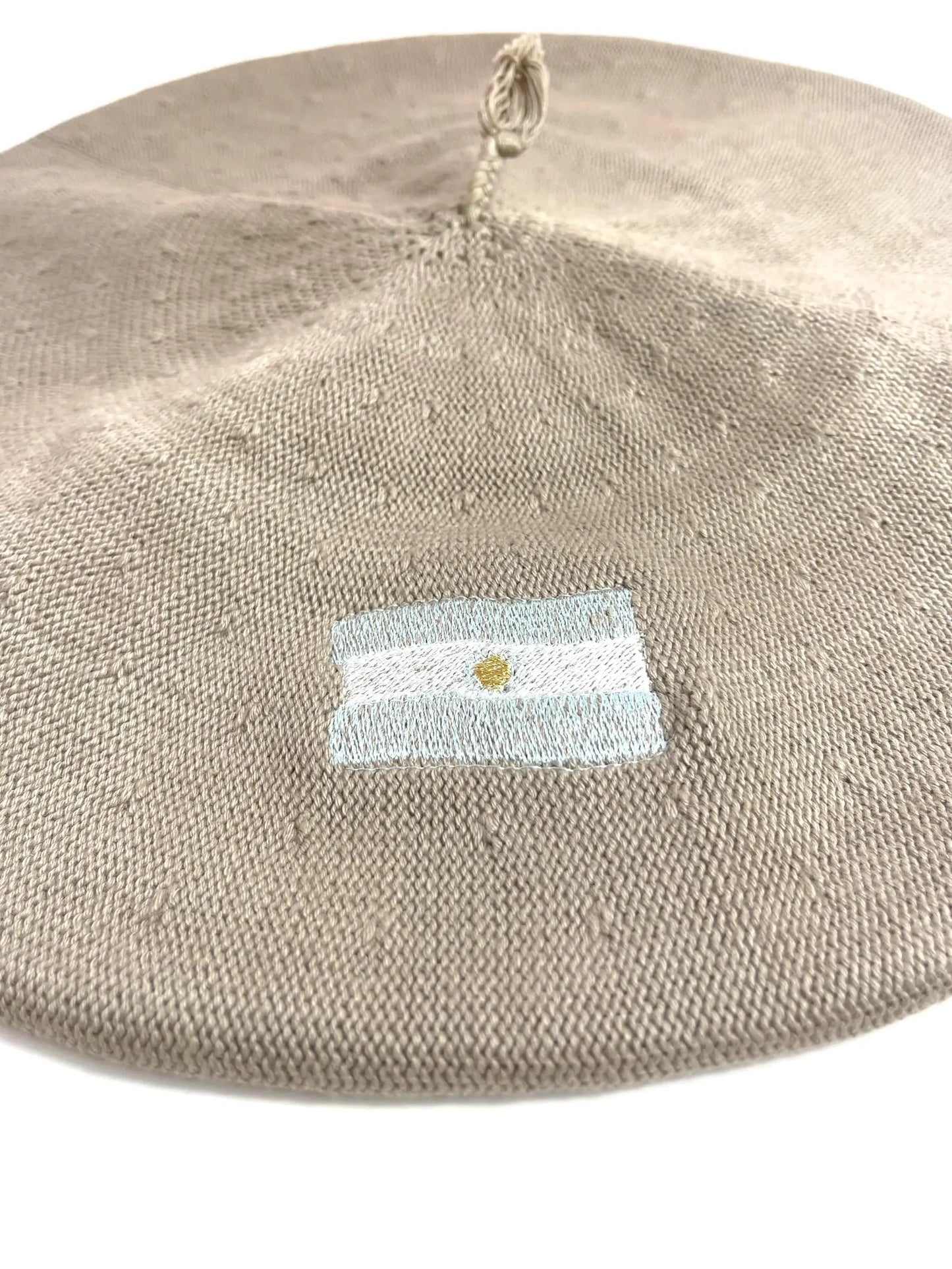 Argentine Beret with Argentine Flag - Gaucho Argentino - Boina Argentina - Escudo Nacional (Copia)
