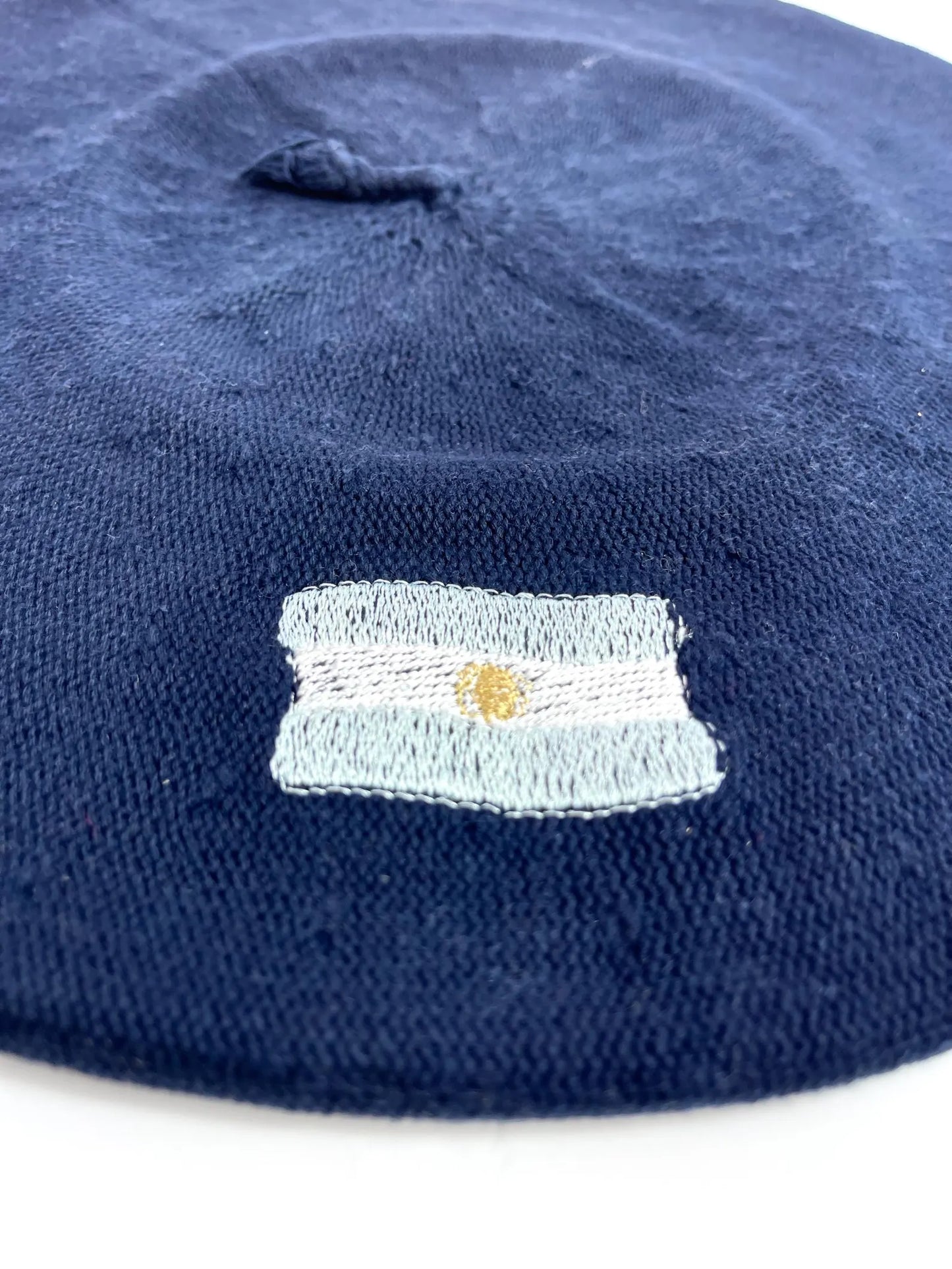 Argentine Beret with Argentine Flag - Gaucho Argentino - Boina Argentina - Escudo Nacional (Copia)