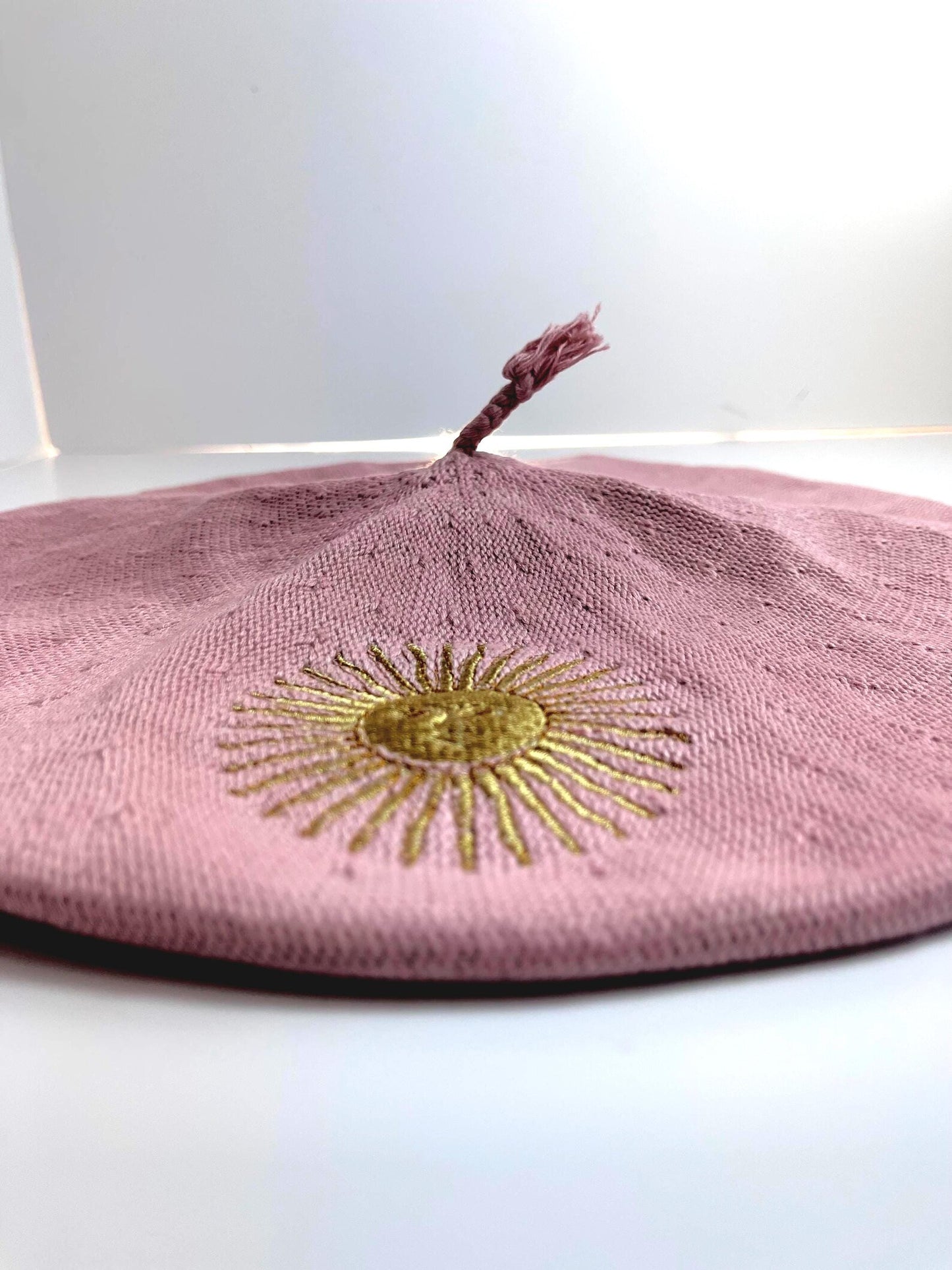 Argentine Beret with Sun of May - Gaucho Argentino - Boina Argentina - Escudo Nacional (Copia)