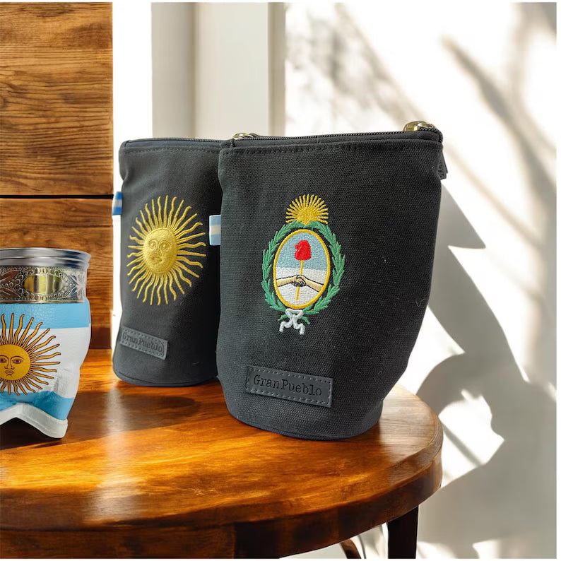 Handcrafted Escudo Nacional " National Coat of Arms /Sol de Mayo - "Sun of May" Yerba Mate Bag: Black - Canvas Cotton