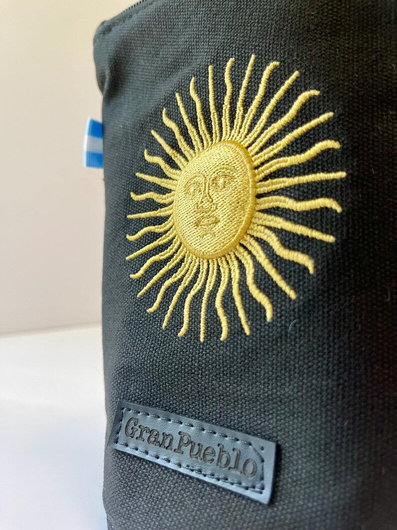 Handcrafted Escudo Nacional " National Coat of Arms /Sol de Mayo - "Sun of May" Yerba Mate Bag: Black - Canvas Cotton