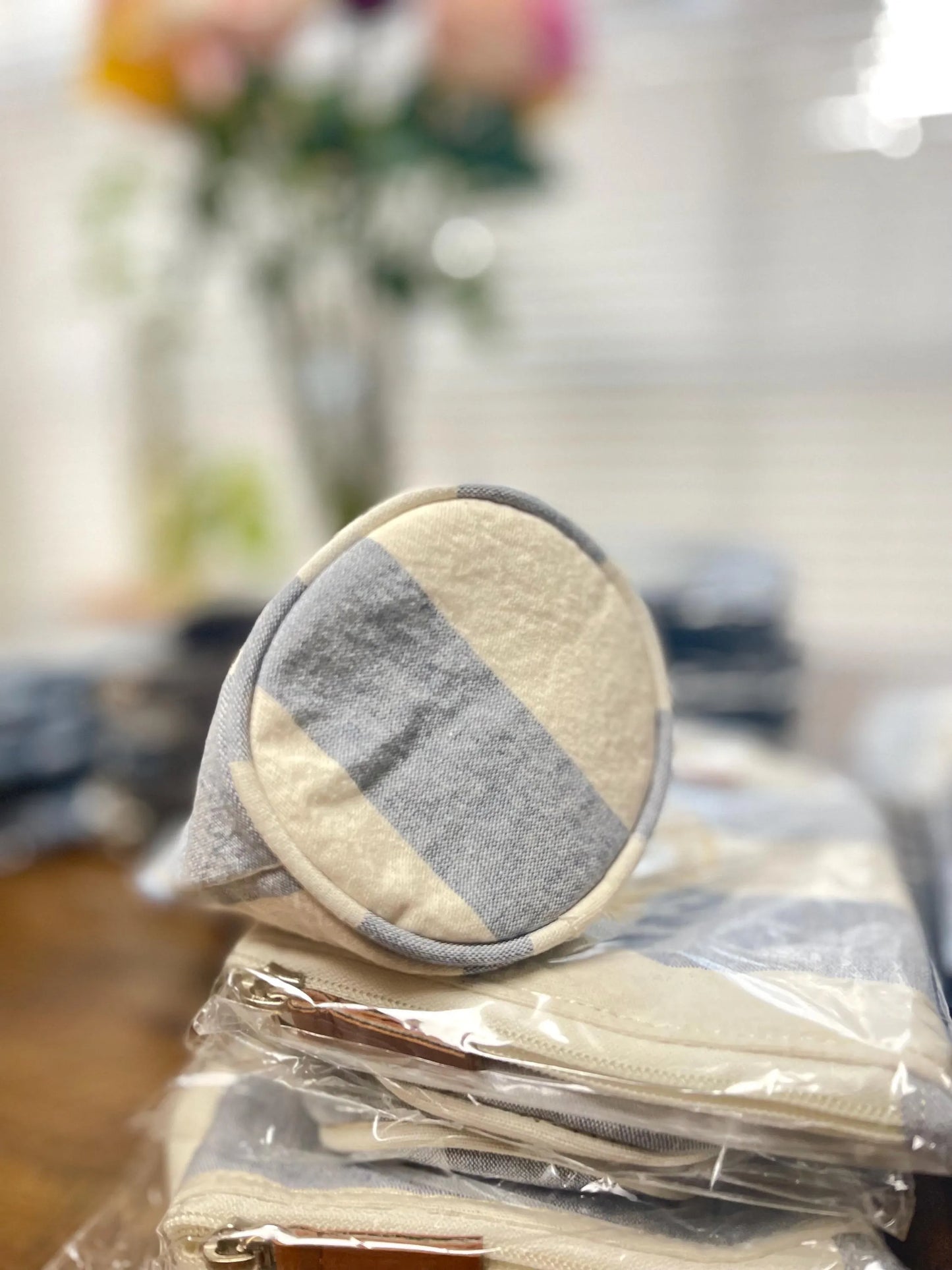 Yerba Mate Holder: 10 three starts-Handmade Cotton, Leather Closure - San Juan, Argentina