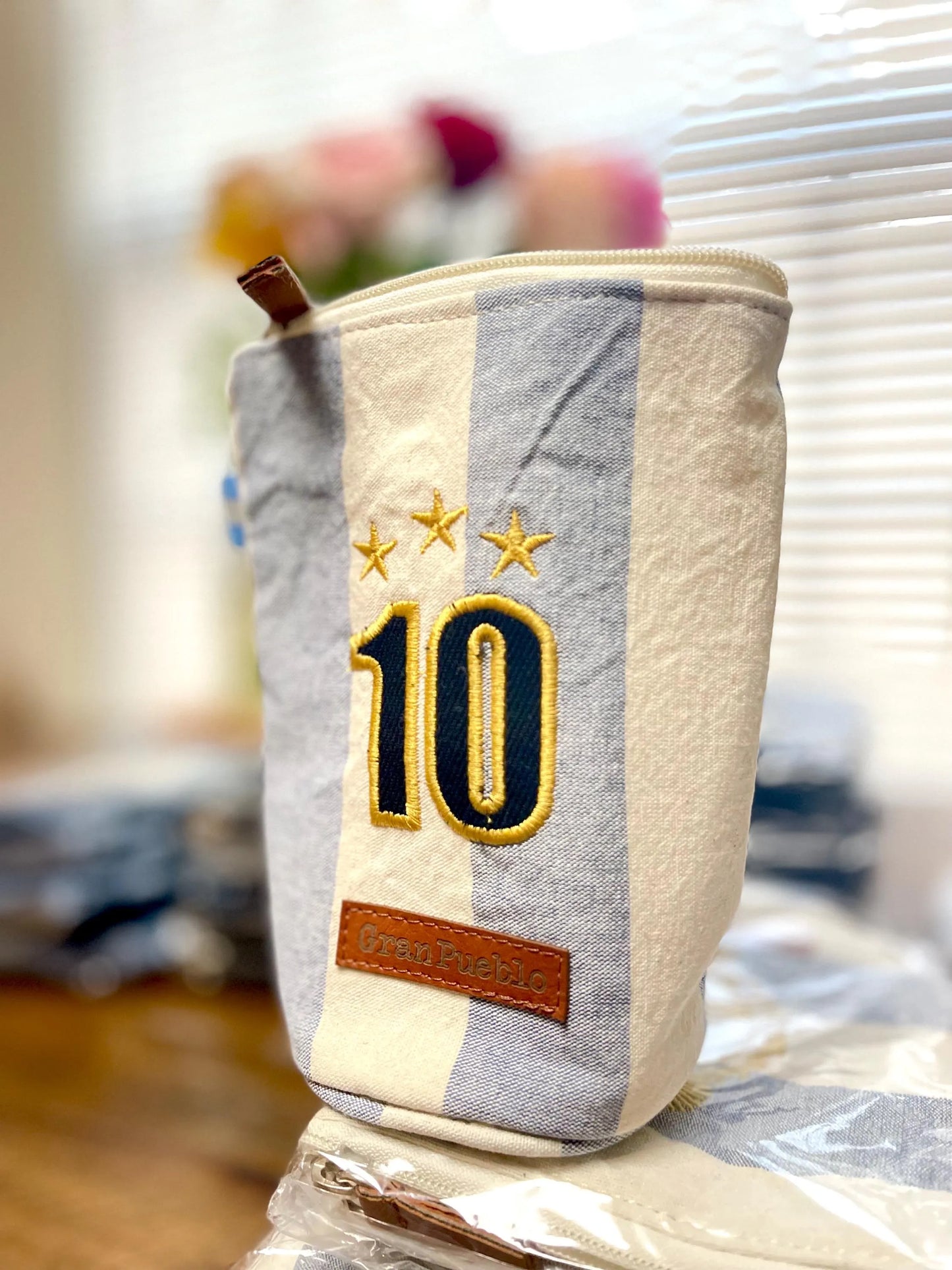 Yerba Mate Holder: 10 three starts-Handmade Cotton, Leather Closure - San Juan, Argentina