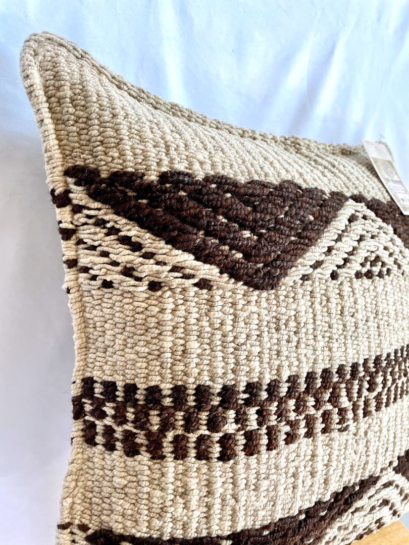 Throw Pillowcase, Aguayo's Cushion Cover, Natural and Black, Bolivia/Peru