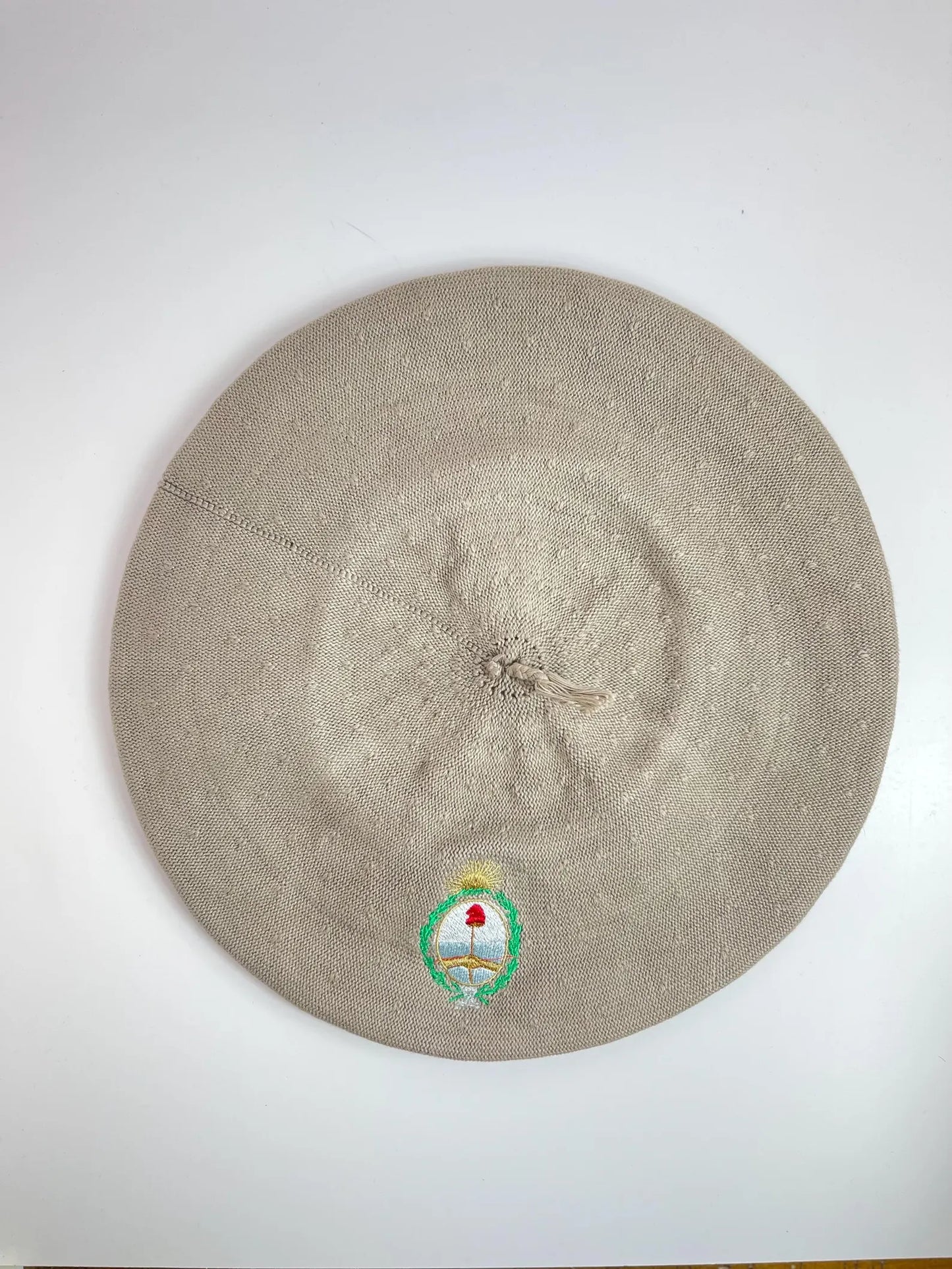 Argentine Beret with National Crest- Gaucho Argentino - Boina Argentina - Escudo Nacional
